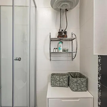 Apartment 1 Bedroom Gorgeous In Zlarin