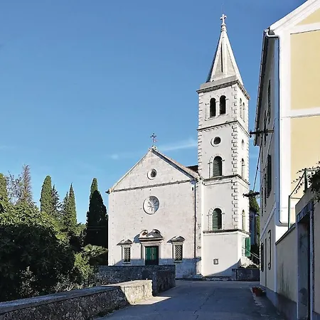 1 Bedroom Gorgeous In * Zlarin