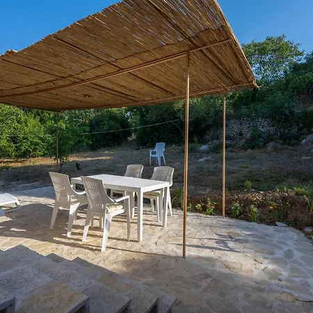 Apartment 1 Bedroom Gorgeous In